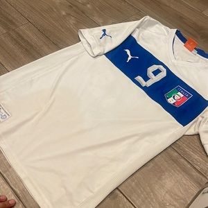 Balotelli soccer jersey